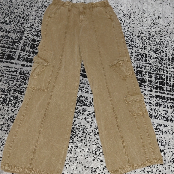BDG Urban Outfitters Camel Cargo Pants Small Y2K Baggy Gorpcore Tan - Picture 4 of 15